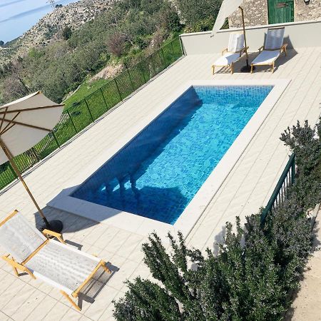 Holiday Home Aria พอดโกรา ภายนอก รูปภาพ