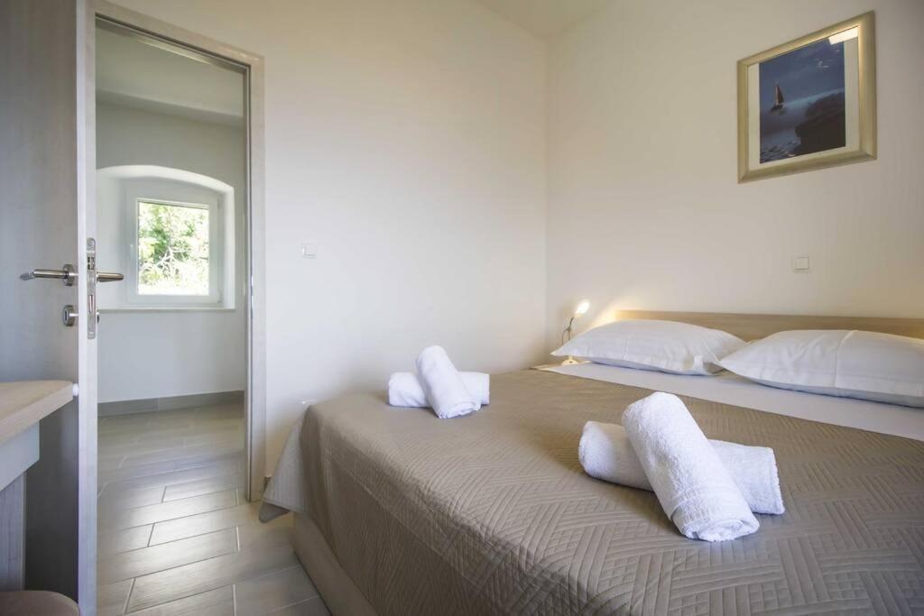 Holiday Home Aria พอดโกรา ภายนอก รูปภาพ