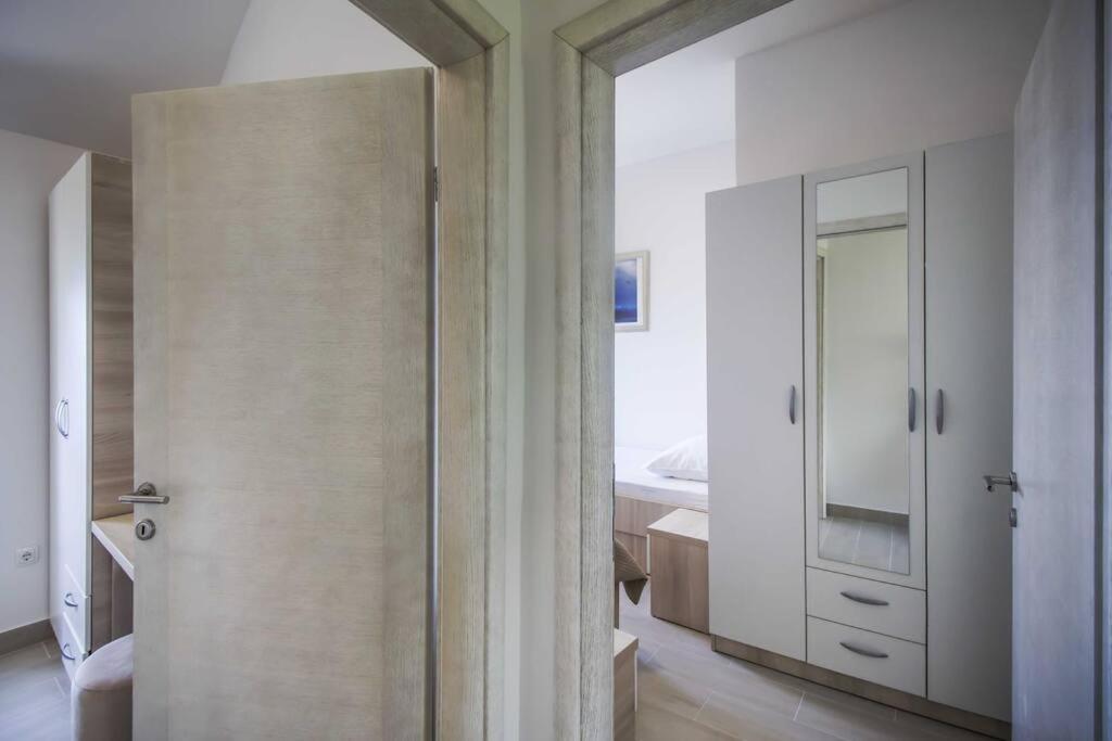 Holiday Home Aria พอดโกรา ภายนอก รูปภาพ